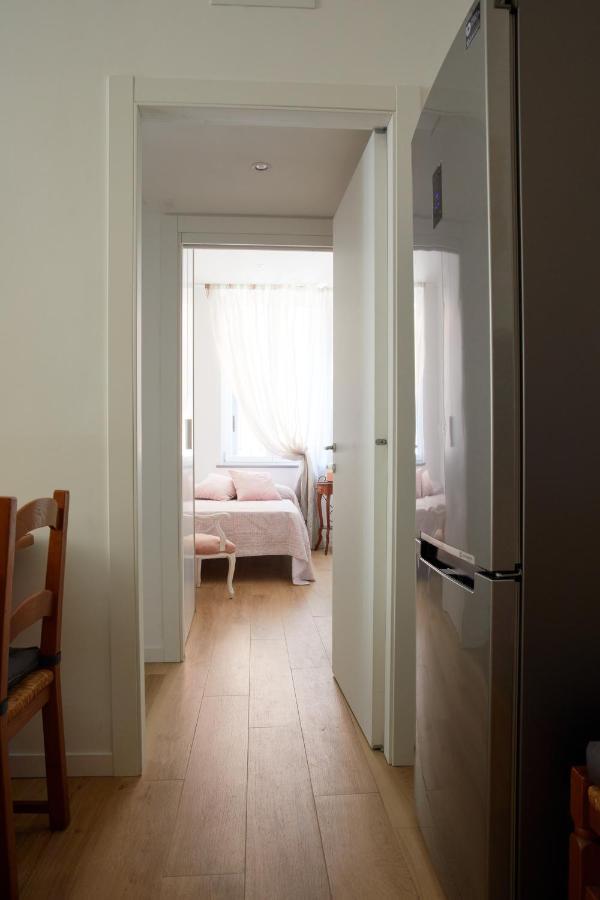 Xenia Apartments - Apartment In Fondazione Prada Milano Eksteriør billede