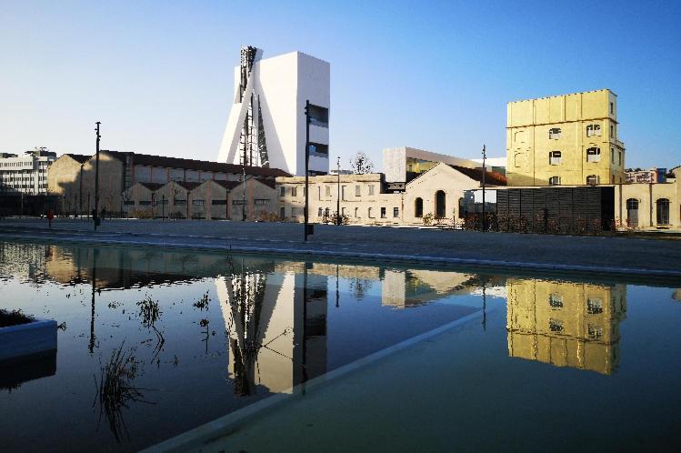 Xenia Apartments - Apartment In Fondazione Prada Milano Eksteriør billede